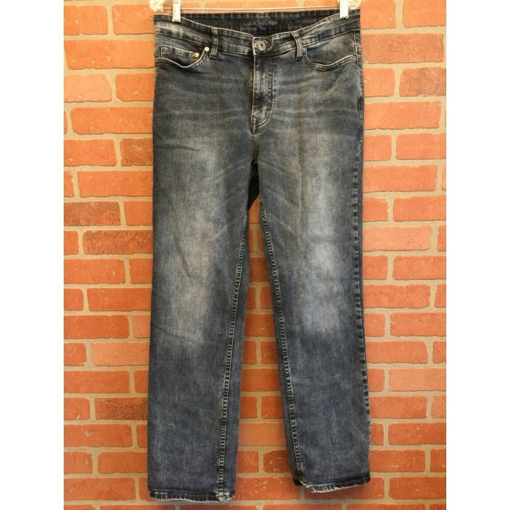 Calvin Klein Men's Jeans Straight Leg 5 Pocket Button Closure Size 32 X 30